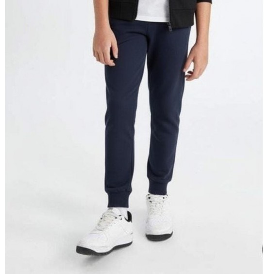 شروال ميلتون